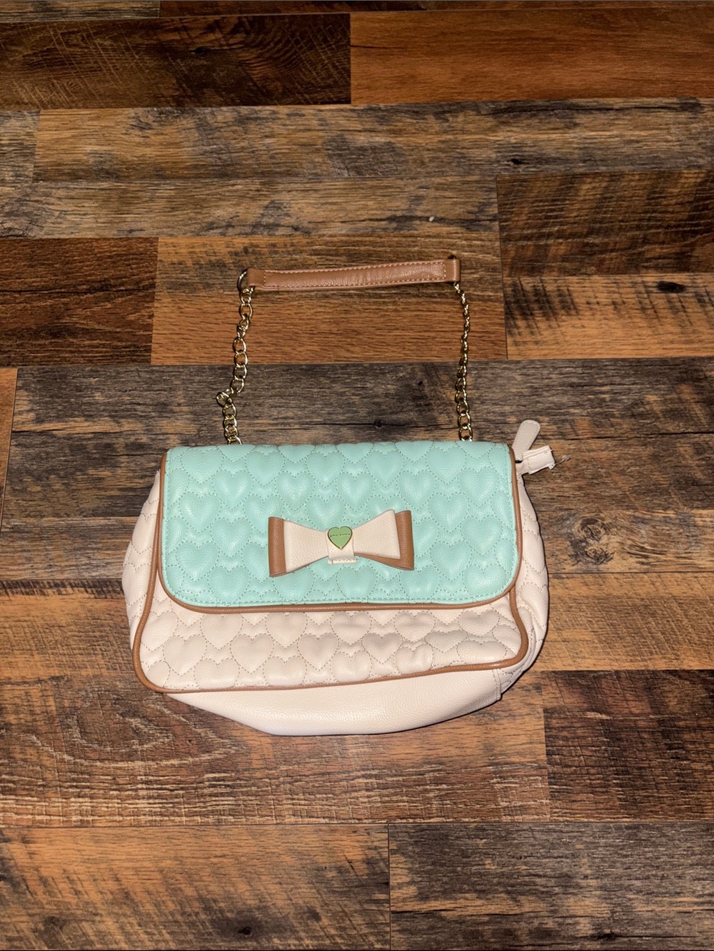 Betsey Johnson Quilted Hearts Shoulder Bag Hobo Teal Cream Handbag Vintage